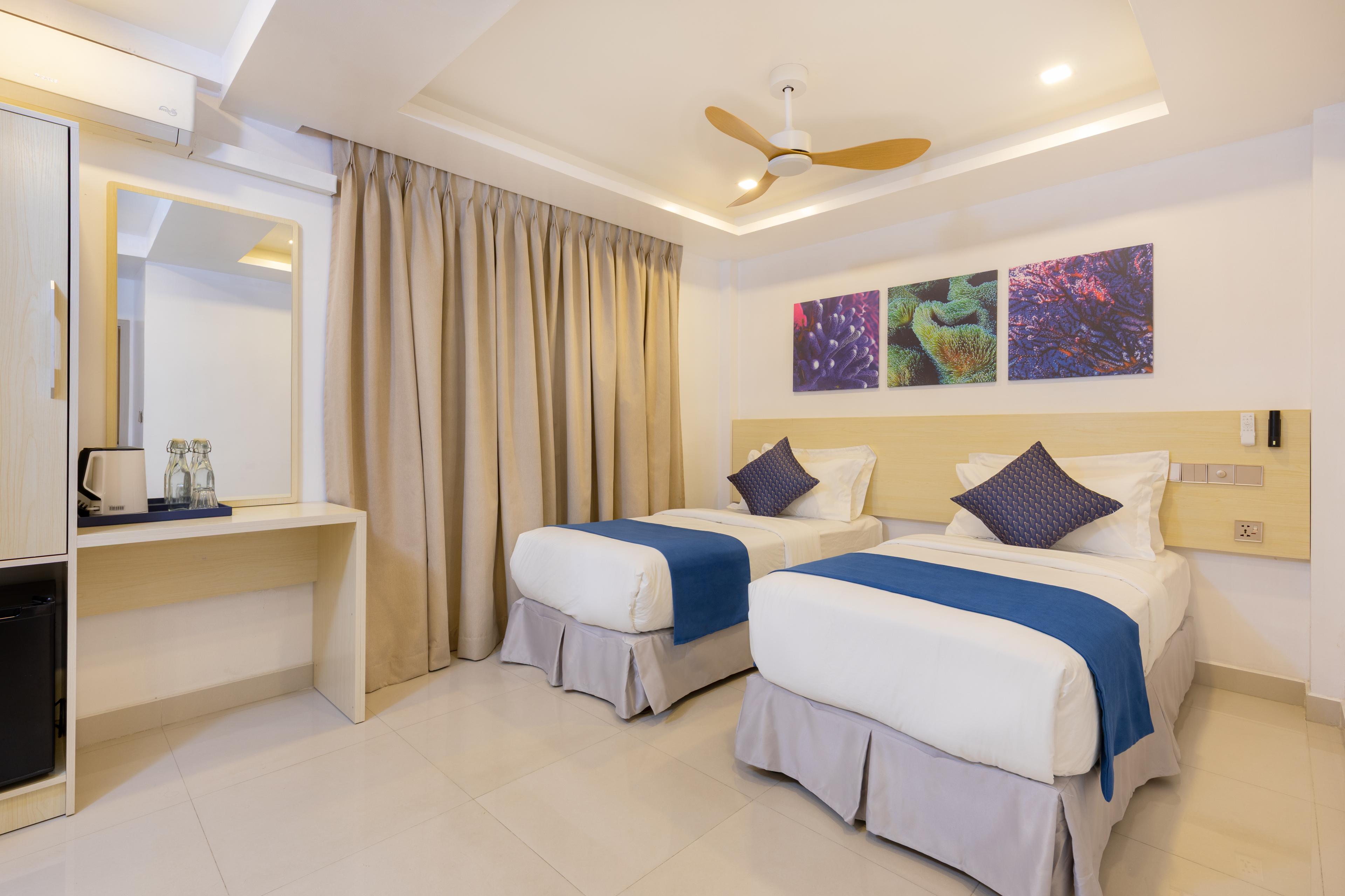 Superior Twin detail 1